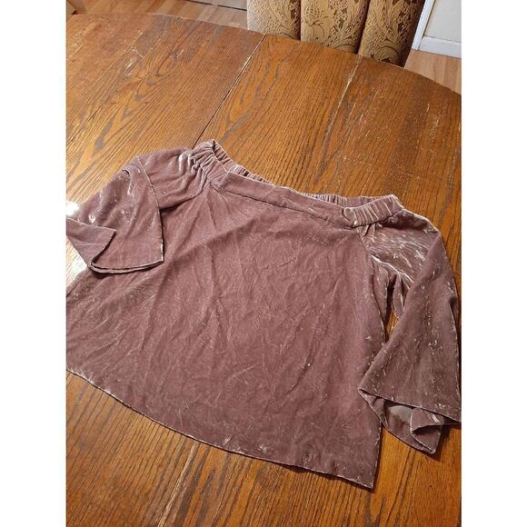 Medium Calvin Klein Off Shoulder Brownish Mauve 3/4 Sleeve Velour Shirt Top - Picture 1 of 3
